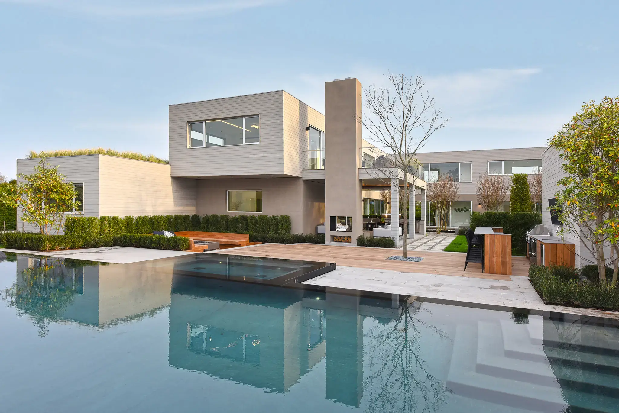 Pool contractors East End